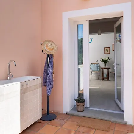 Villa Perelle 8, Emma Rio dellʼElba