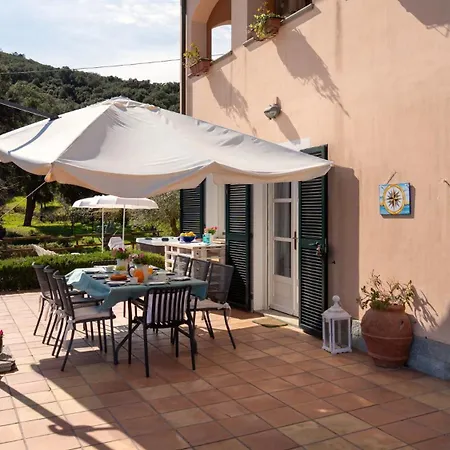 Villa Perelle 8, Emma *